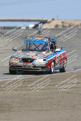 media/Sep-28-2025-24 Hours of Lemons (Sun) [[5dfe0e5f6e]]/12pm (Outside Grapevine)/